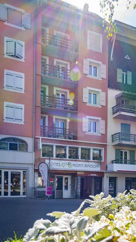Façade Hôtel Mont Brison Briançon